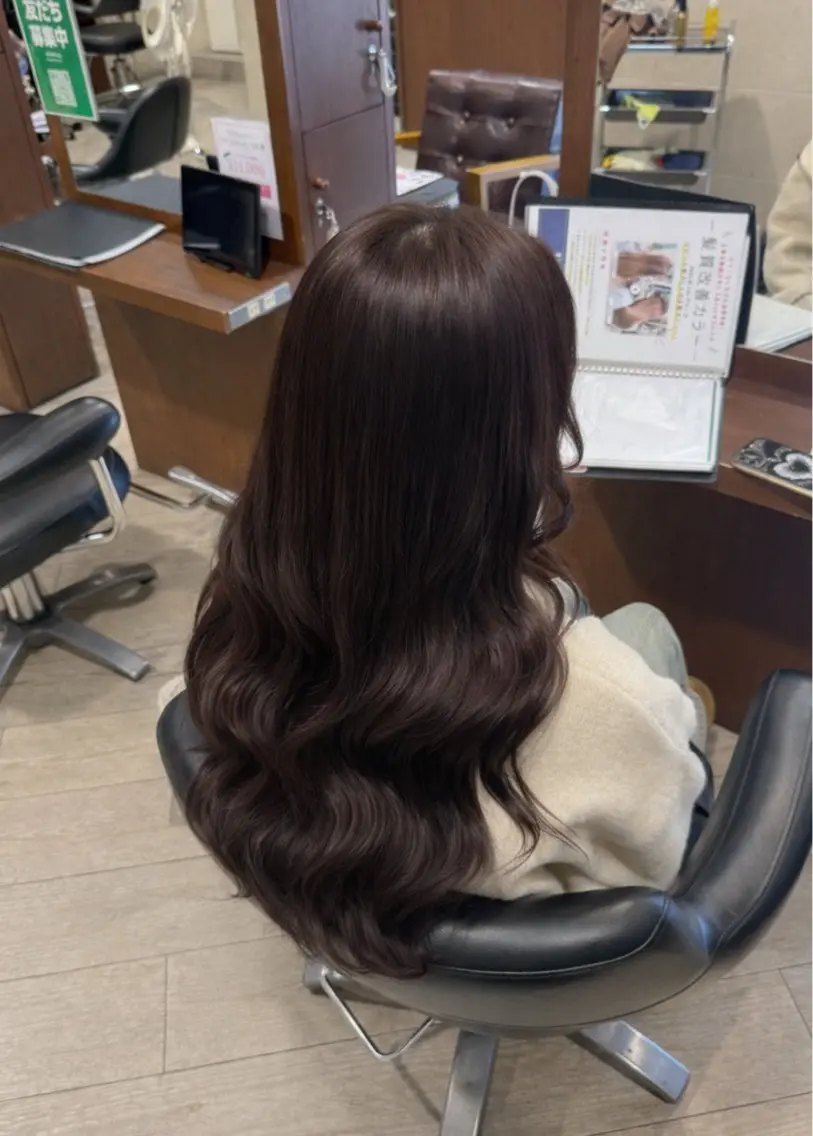 ロング カット ヘアカラー LUPI 🎀橋本花音🎀のヘアスタイル