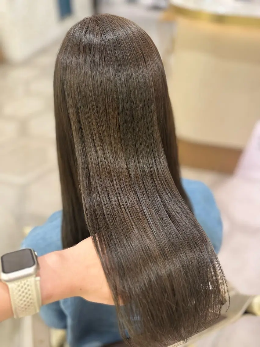 ロング カラー 縮毛矯正 トリートメント カット ヘアカラー 縮毛矯正 トリートメント 堀江美容室 千晶のヘアスタイル