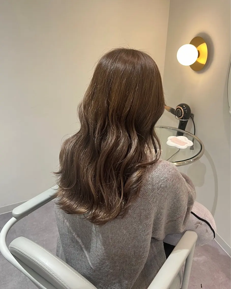 ロング カット ヘアカラー トリートメント 美髪✨艶髪✨髪質改善 カラー特化🌙鈴屋和のヘアスタイル