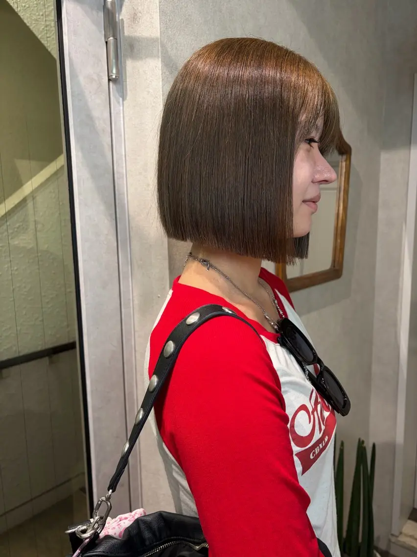 ショート カラー ベージュカラー ブリーチ ダブルカラー ブリーチなしカラー ヘアカラー ナチュラル透明感🌱 小山美樹子のヘアスタイル