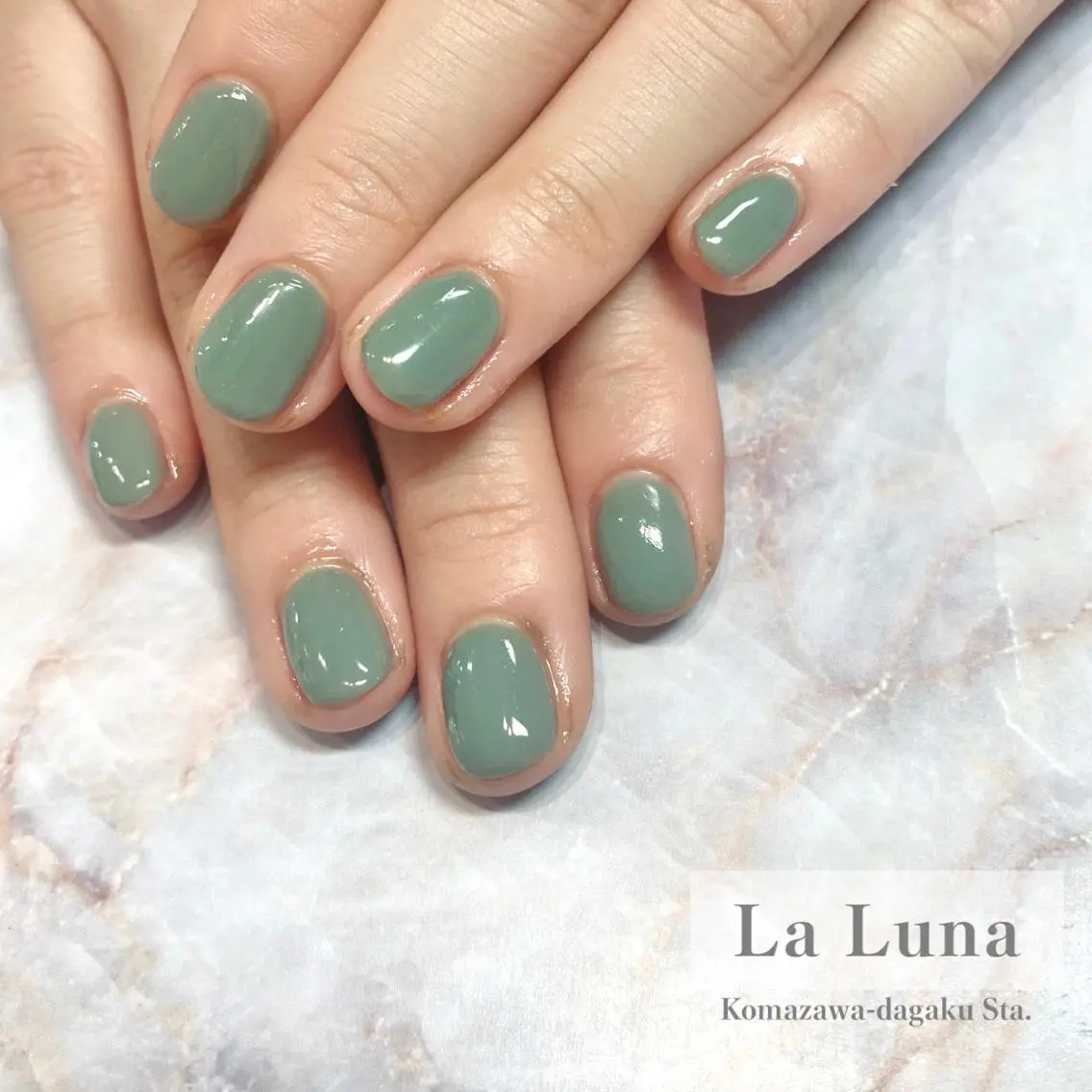 ネイル グリーン LaLuna🌙 Natsukiのネイルデザイン
