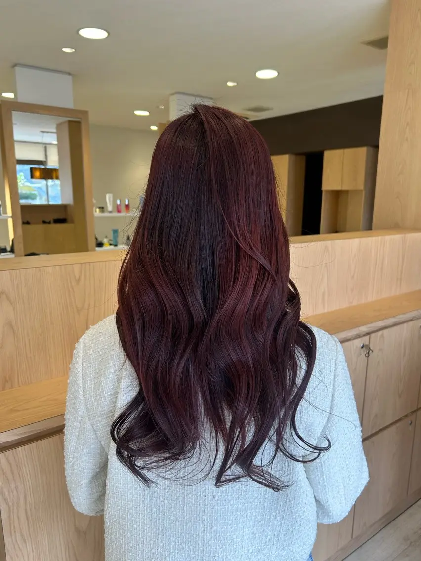 ロング ヘアカラー 脇田 志穂のヘアスタイル
