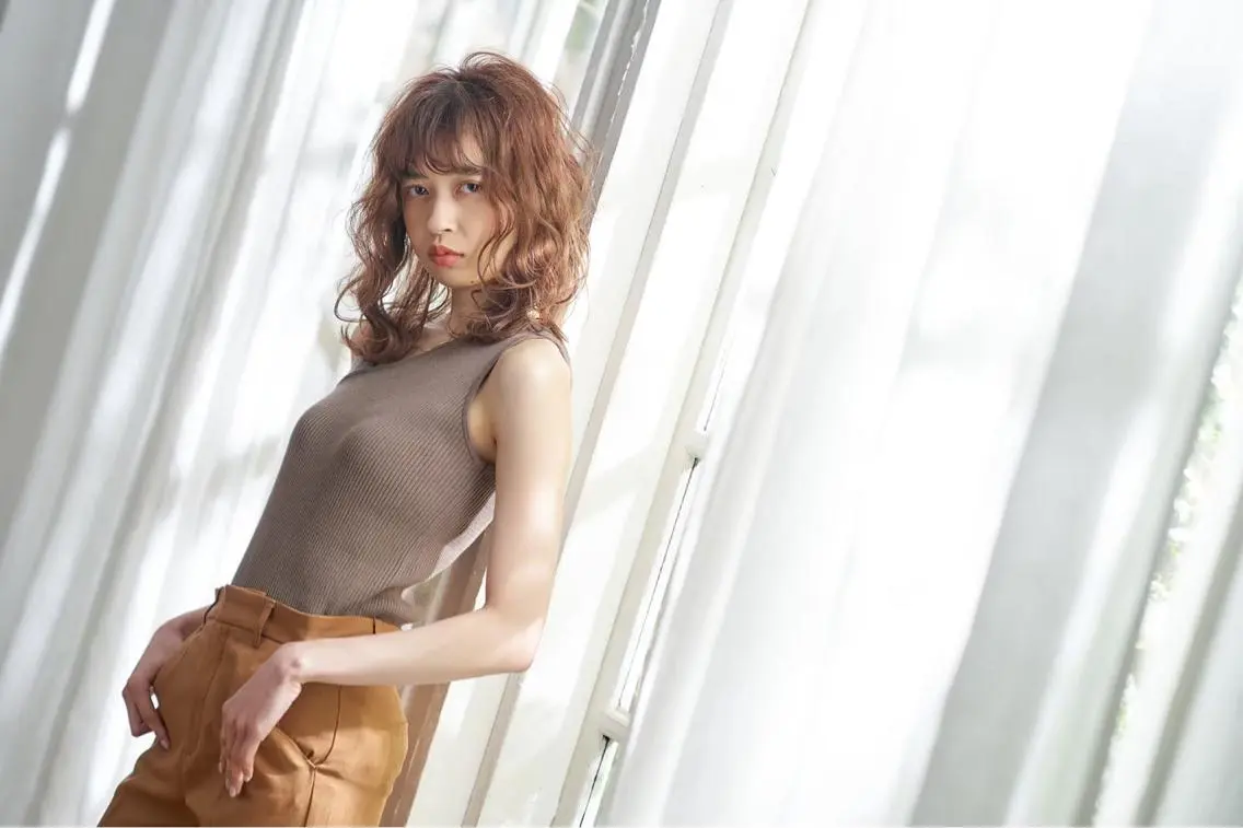 カラー 韓国系レイヤー特化 hiroのヘアスタイル