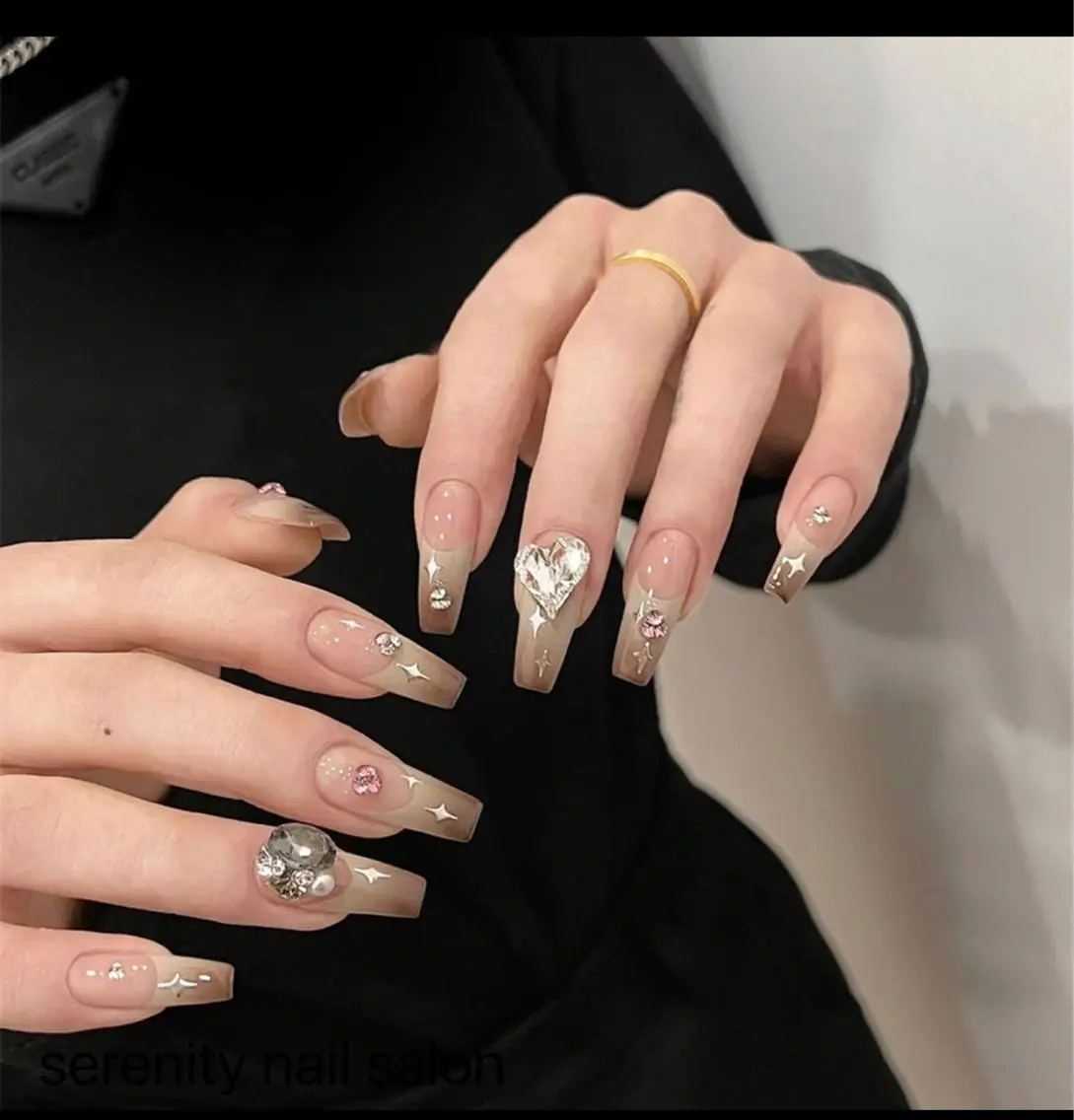 ネイル ハンドネイル ハンドケア ✨Serenity Nail salonのネイルデザイン