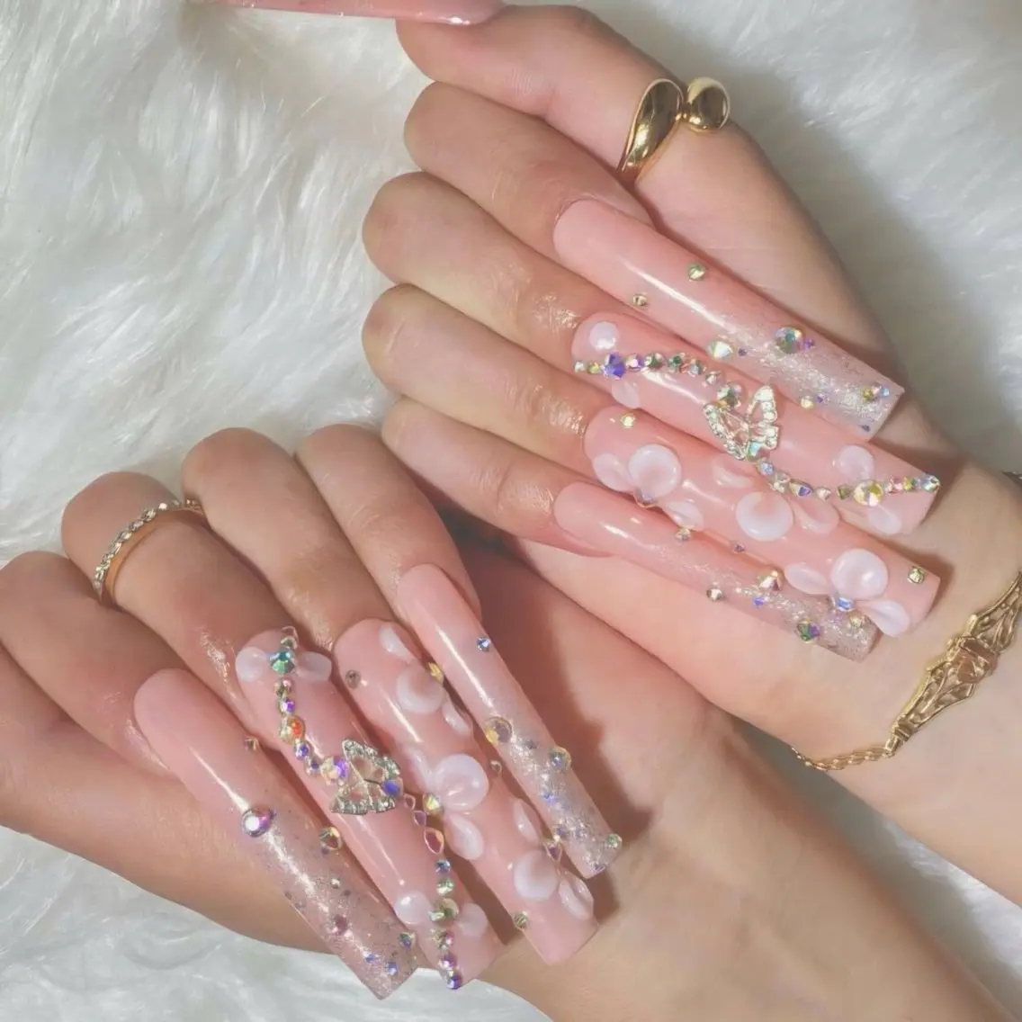ネイル フラワーネイル ジェルネイル ゴージャス キラキラネイル 韓国ネイル ハンドネイル Umee Nailのネイルデザイン