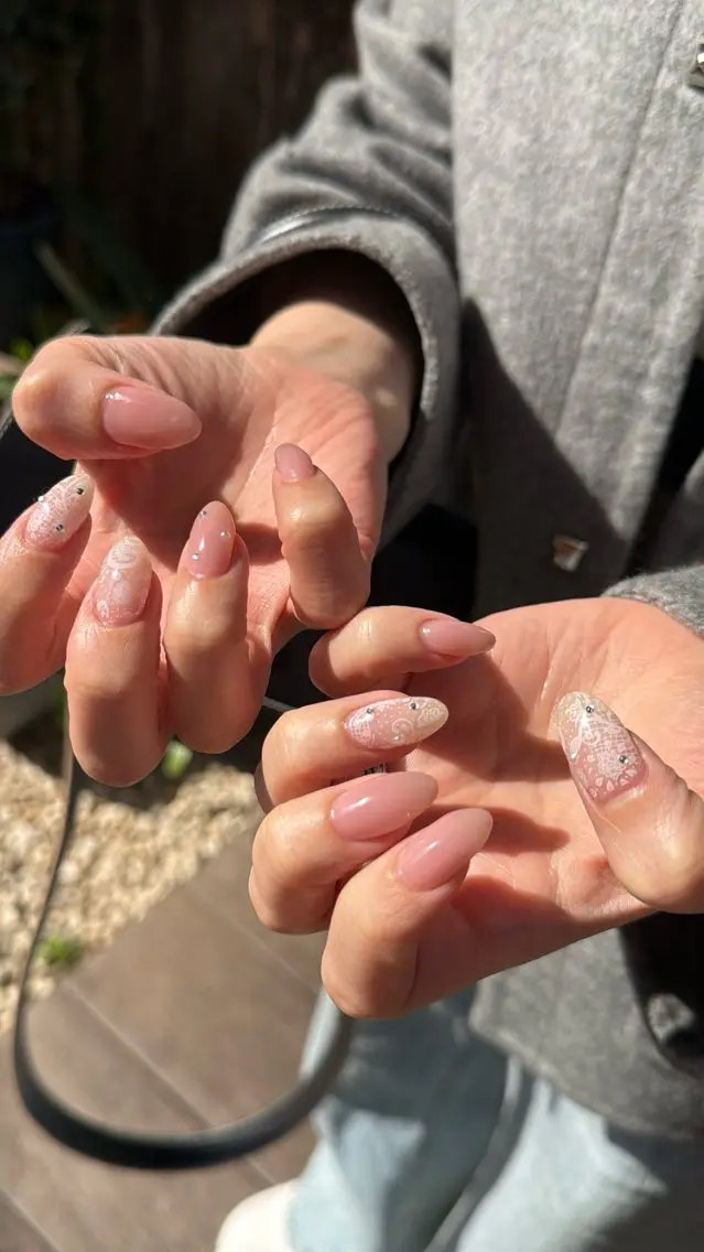 ネイル フラッシュネイル フラッシュマグ フットネイル フレンチネイル 韓国ネイル SAKU nail 作島茜のネイルデザイン