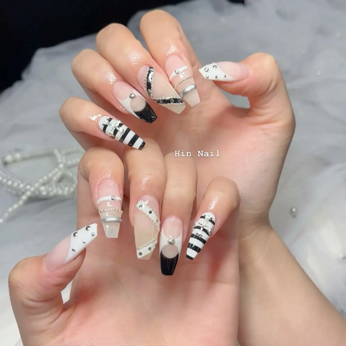 ネイル ハンドネイル HIN NAILのネイルデザイン