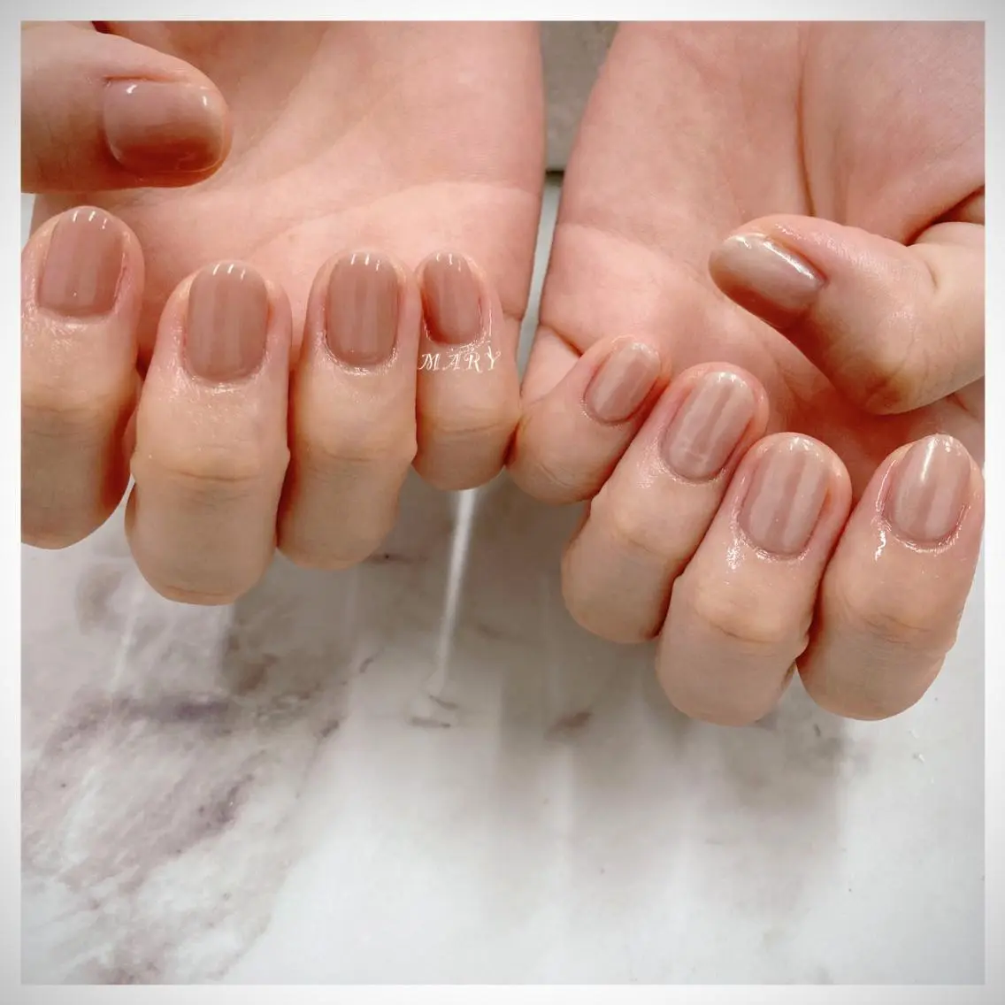 ネイル オーロラネイル ミラーネイル ニュアンスネイル オフィスネイル ワンカラーネイル ハンドネイル Mary nail .narumiのネイルデザイン