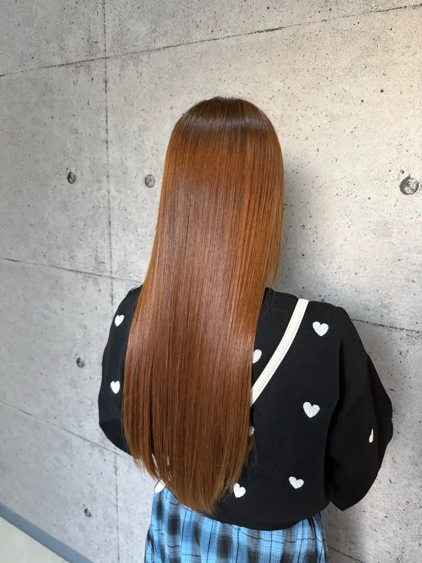 ロング 縮毛矯正 廣瀬 愛のヘアスタイル