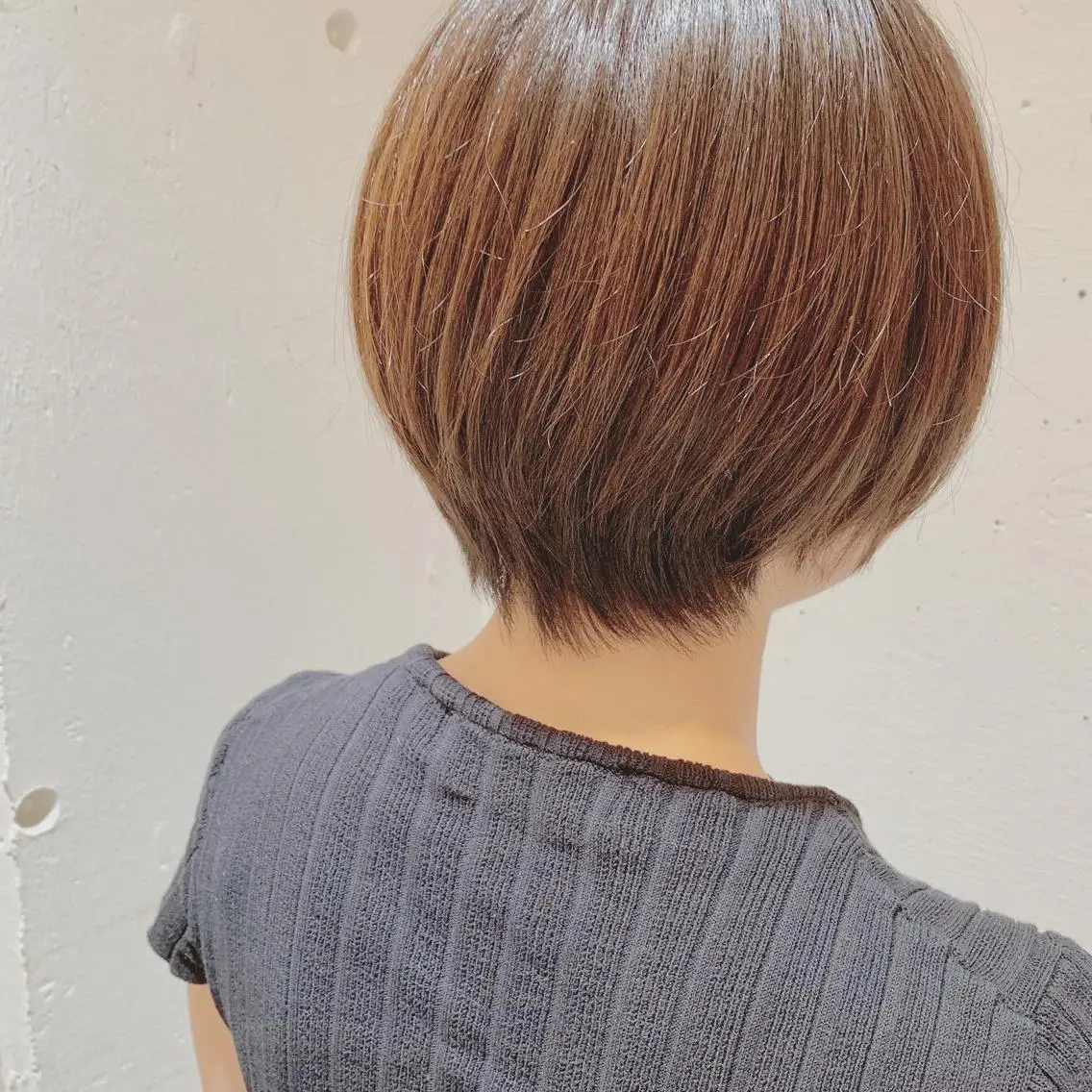 ショート カラー 大人女性ショート専門 tomodaのヘアスタイル