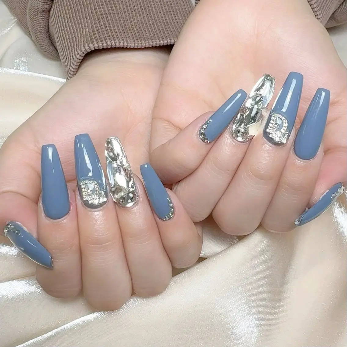 ネイル 持ち込み ハンドネイル NAILサロン 木にいるのネイルデザイン