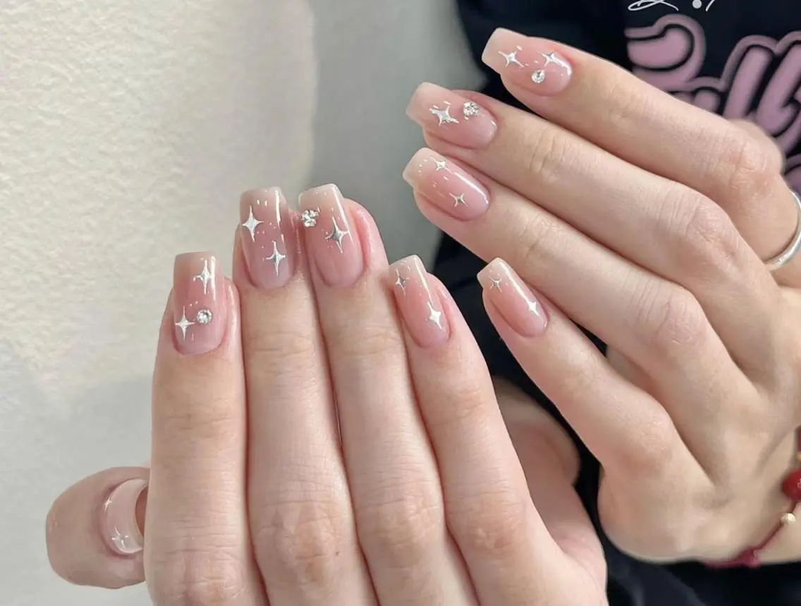 ネイル ハンドネイル 🎀 NaNa_nailのネイルデザイン