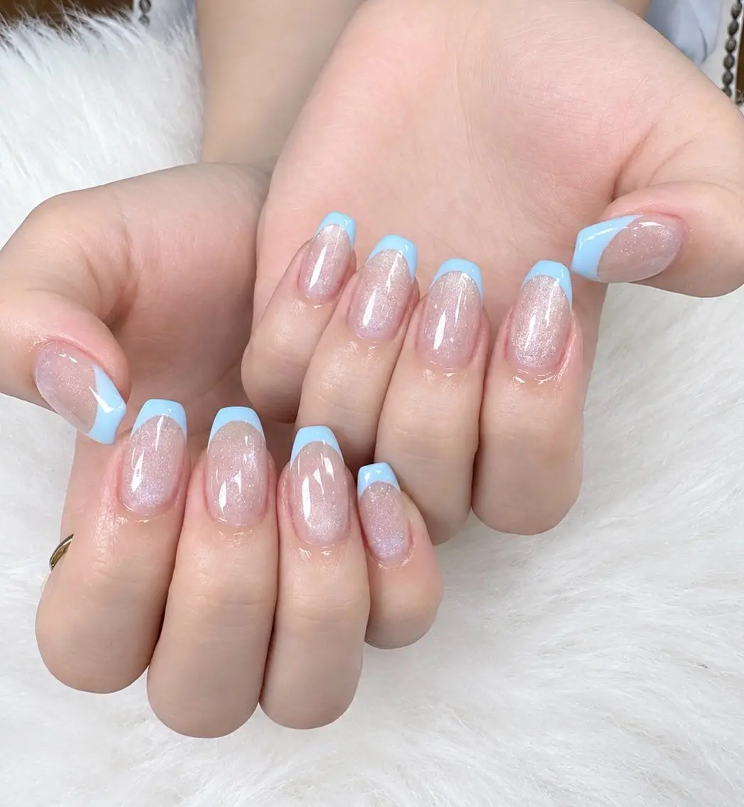 ネイル MIKA RUBY NAIL SLONのネイルデザイン