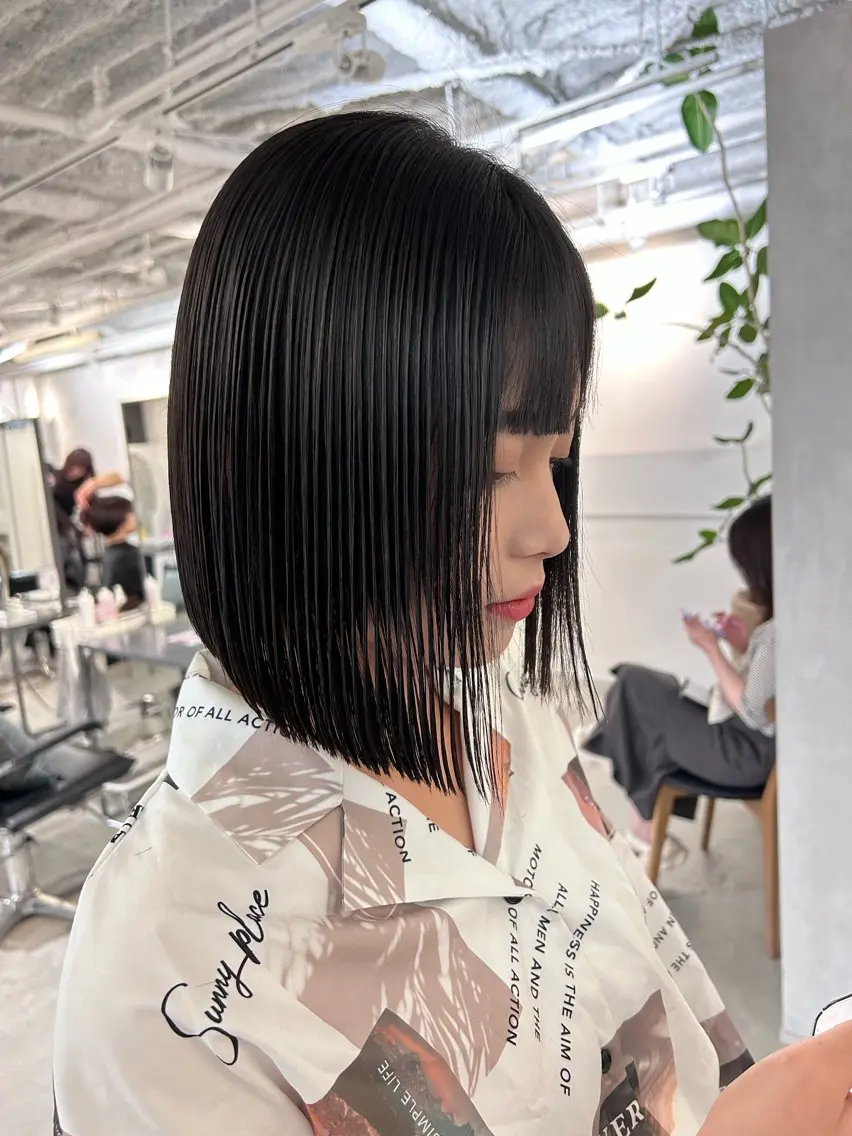 ショート カラー カット ヘアカラー トリートメント 切りっぱなしBOB 職人💜Anzuのヘアスタイル