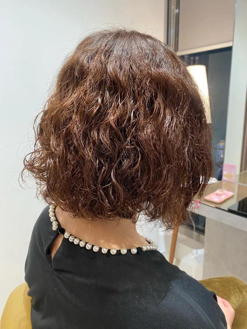 ミディアム ミディアムパーマ ボブ 荻野 早紀のヘアスタイル