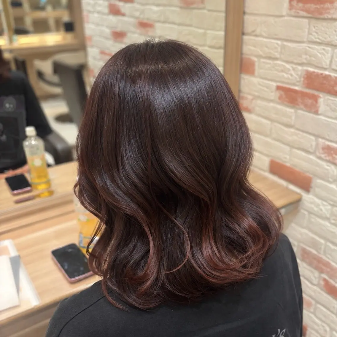 ミディアム トリートメント 新田 海和のヘアスタイル