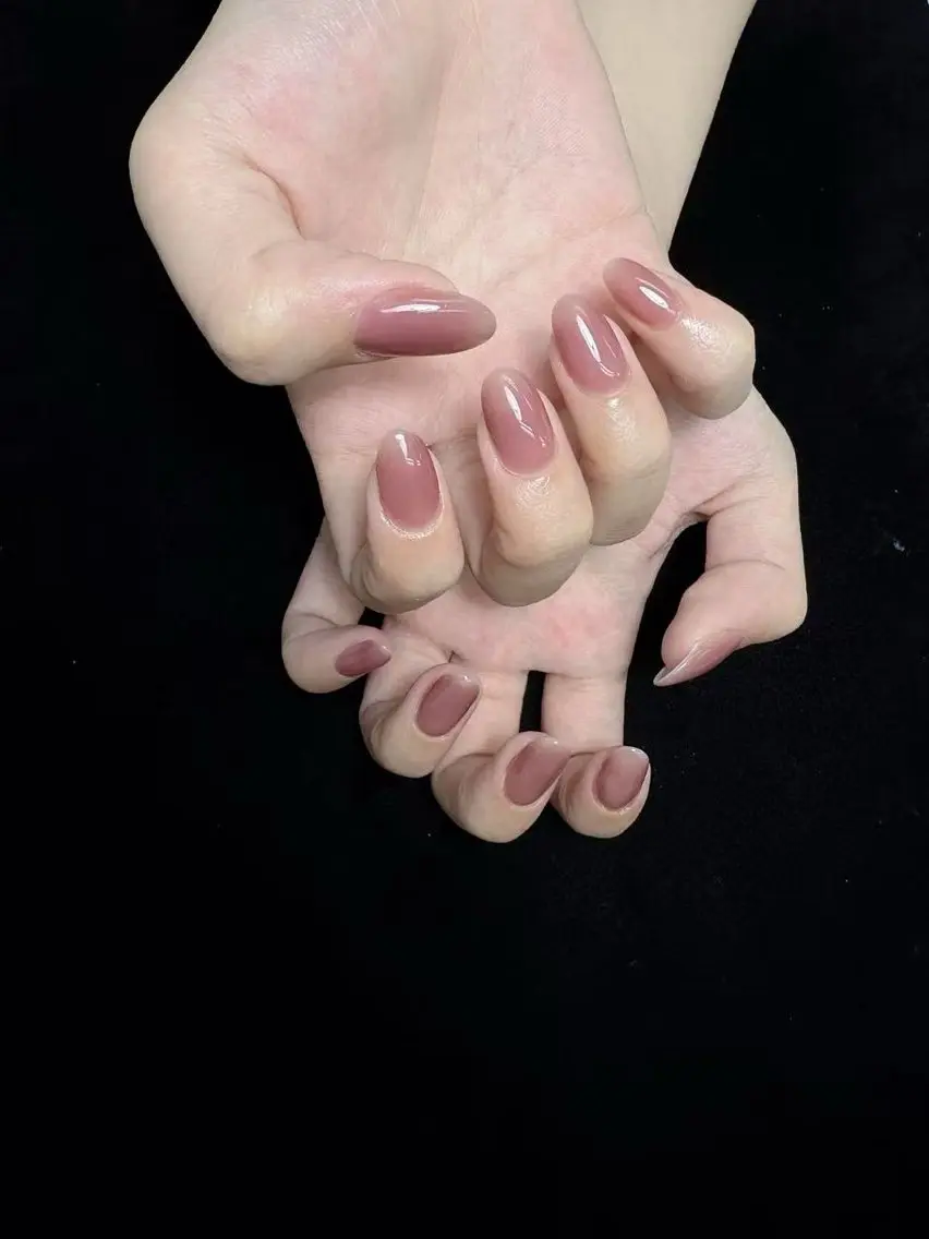 ネイル ハンドネイル ongles chicのネイルデザイン