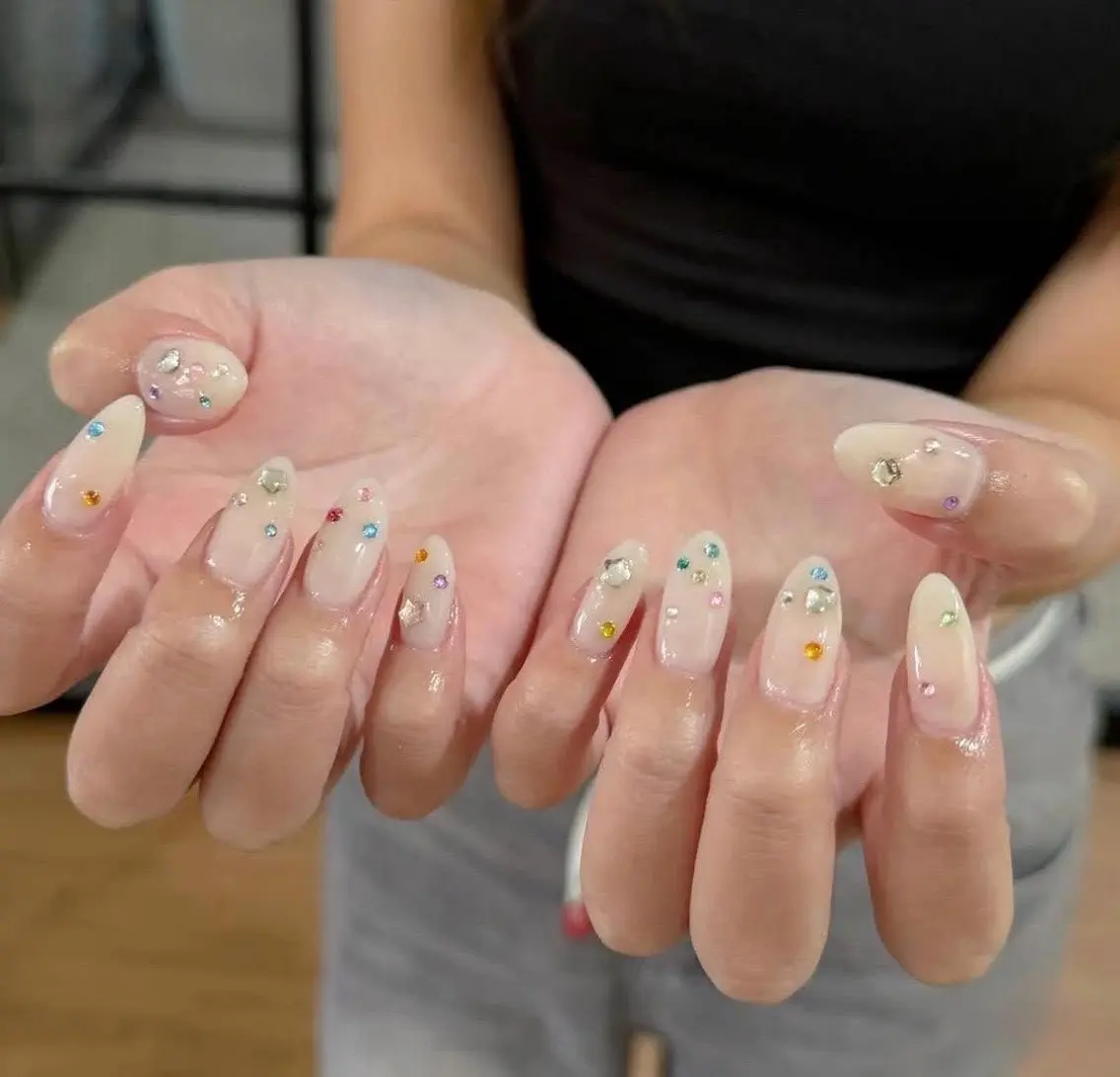 ネイル ハンドネイル Anmi Nailsのネイルデザイン