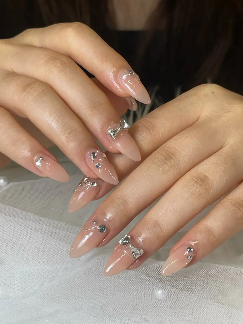 ネイル ハンドネイル NiJi Nailsのネイルデザイン