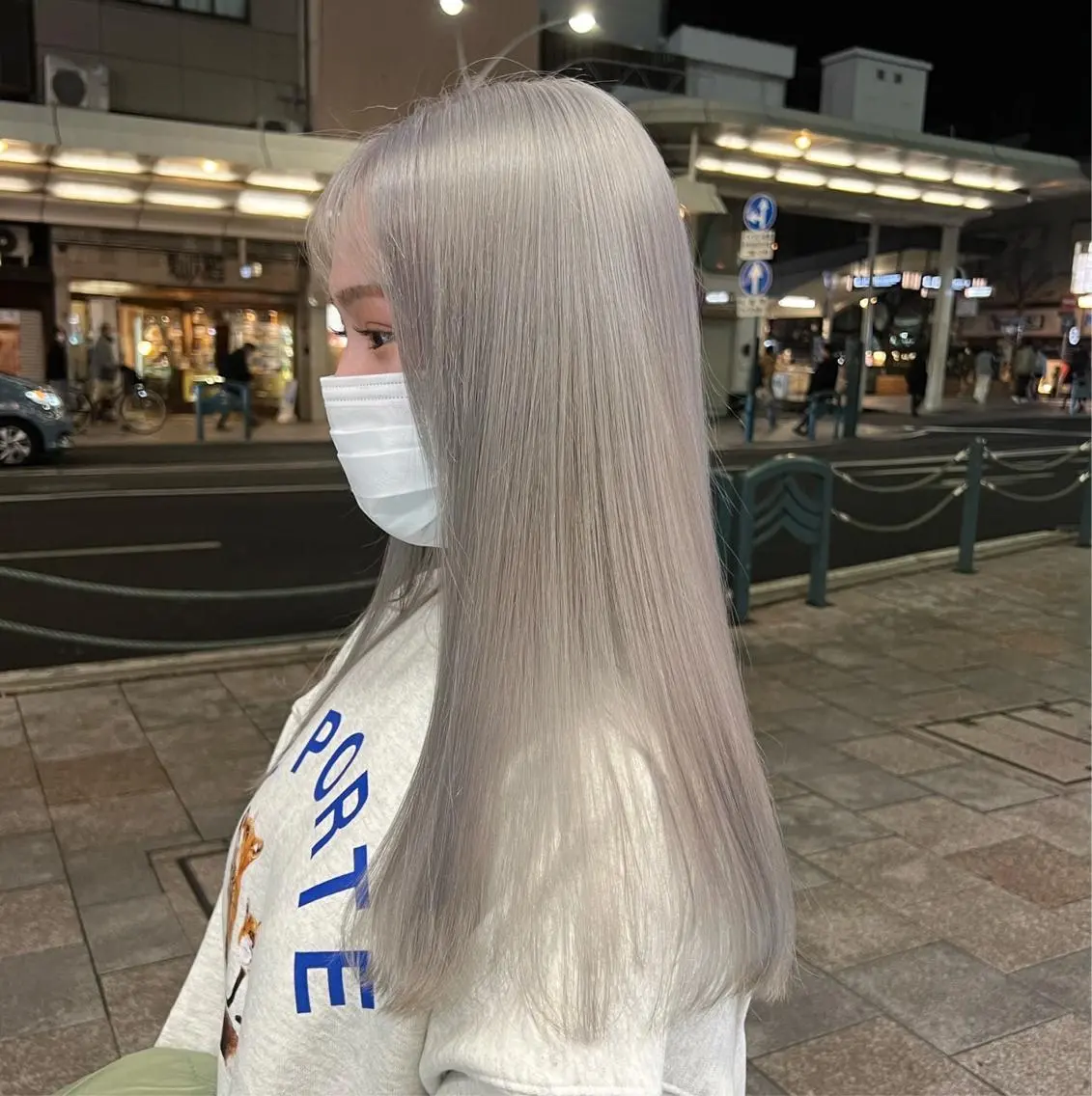 💘カット+ホワイトブリーチダブルカラー+TR💘の写真