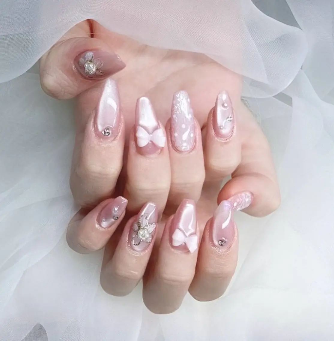 ネイル Ecrin nail ✨Yukiのネイルデザイン