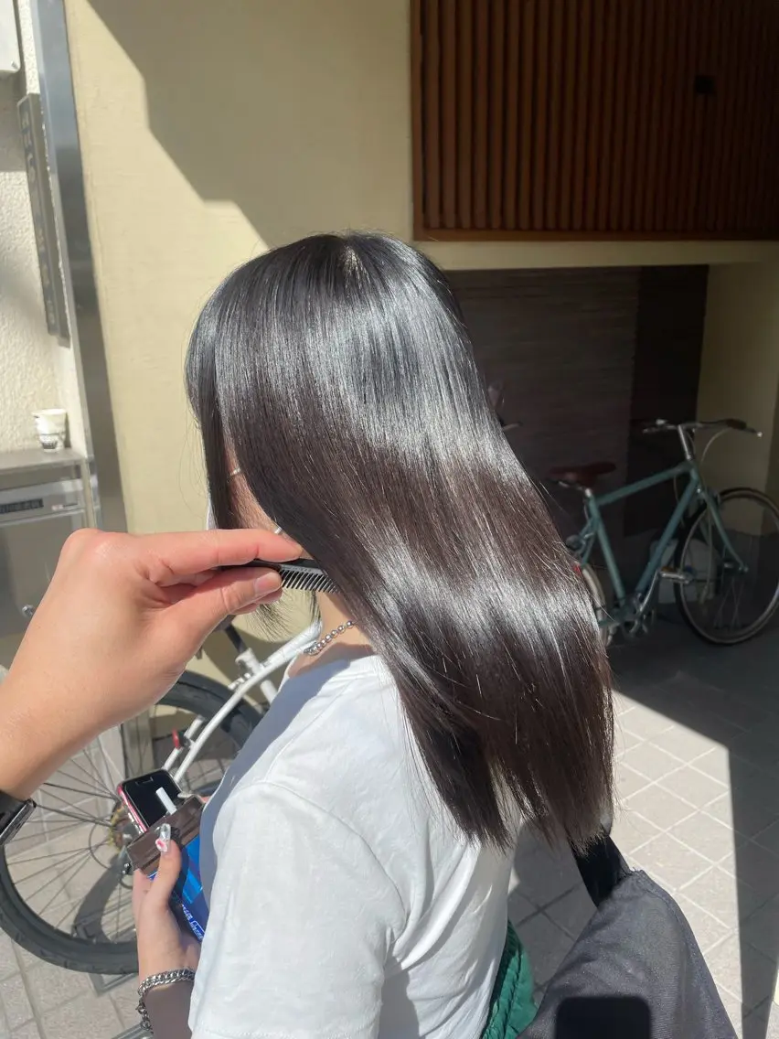 セミロング 縮毛矯正 トリートメント マツダ レンのヘアスタイル