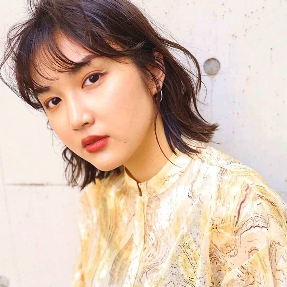 ミディアム カラー ヘアアレンジ カット ヘアカラー トリートメント トレンドヘア🩶 艶髪🩶yoshiのヘアスタイル