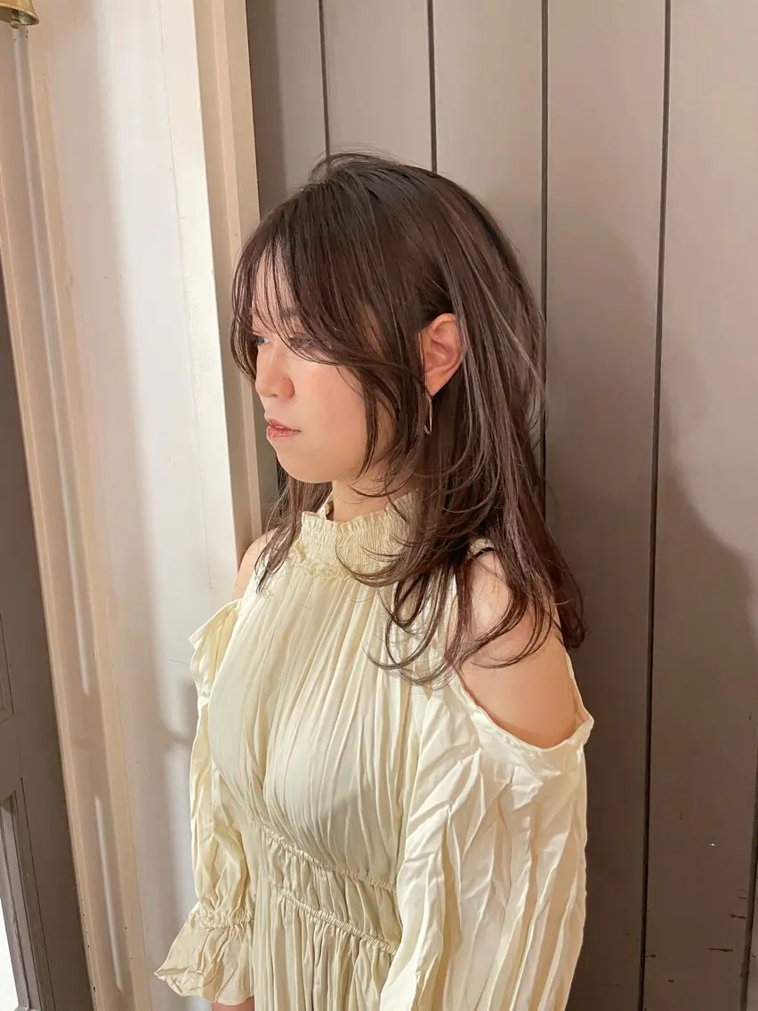 セミロング カラー ベージュカラー ハイレイヤー レイヤーカット ウルフカット ウルフレイヤー ✂︎SAITOU AKIRA✂︎のヘアスタイル
