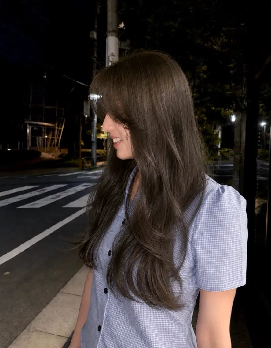 カラー ブラウンカラー オリーブブラウン ヘアカラー 川口 琴音のヘアスタイル