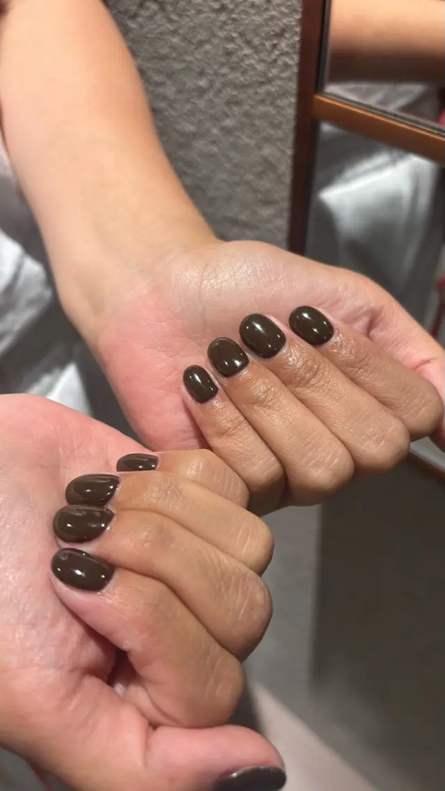 ネイル ワンカラーネイル ハンドネイル Lino Uのネイルデザイン