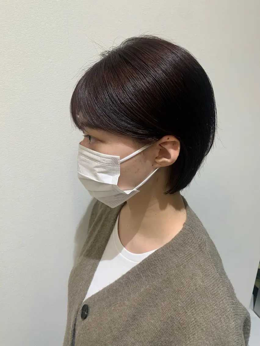 ショート カット ヘアカラー 吉田 詩穂のヘアスタイル