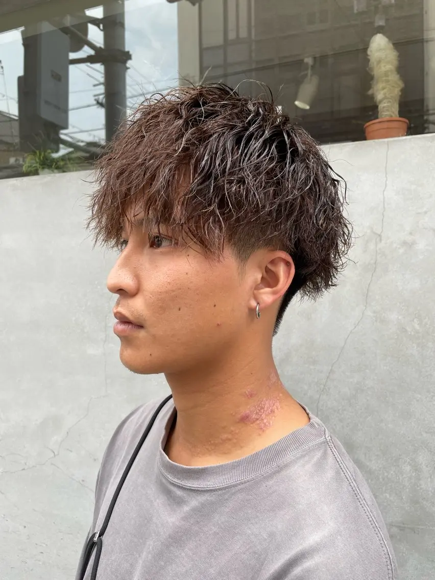 ミディアム メンズ CHIRU hair salonのヘアスタイル