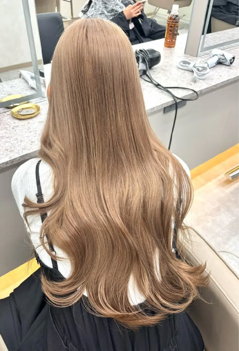 ロング カラー 🤎ᩚ暖色ブラウン りょうか🧸横浜のヘアスタイル