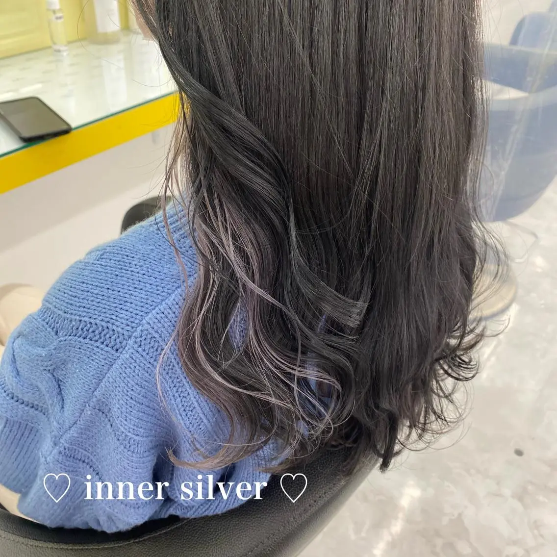 セミロング カラー パーマ ヘアアレンジ メンズ ネイル マツエク・マツパ メンズインナーカラー デザインカラー イヤリングカラー グレージュ インナーカラー 🐩推し活🐩 FUTABA🍒のヘアスタイル