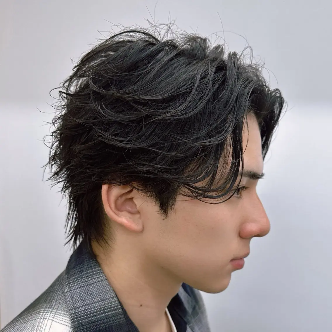 パーマ メンズ フェザーパーマ メンズパーマ カット パーマ メンズパーマ🔵 ブリーチ✨原田慎也のヘアスタイル