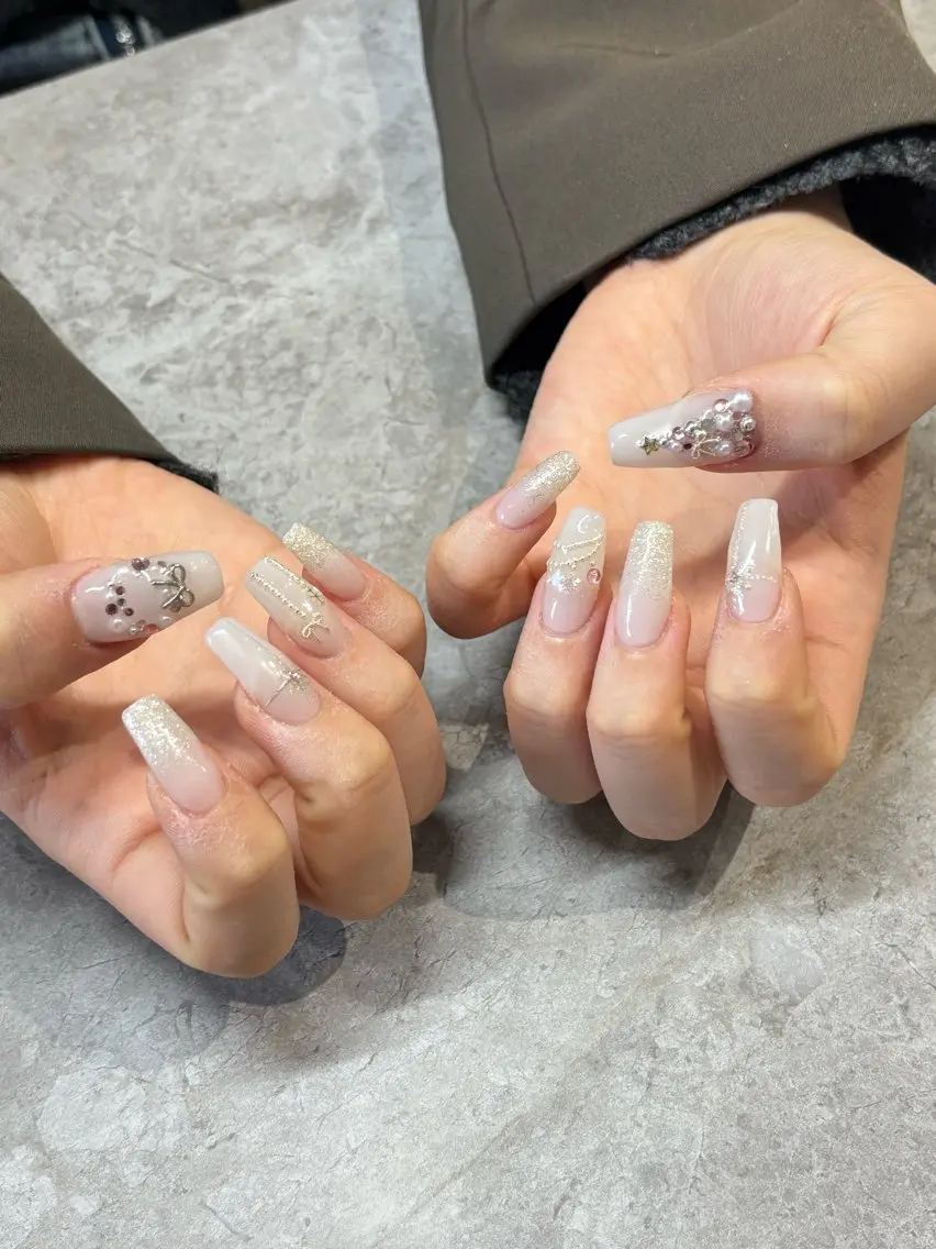 ネイル IROHA NAIL 真結子のネイルデザイン