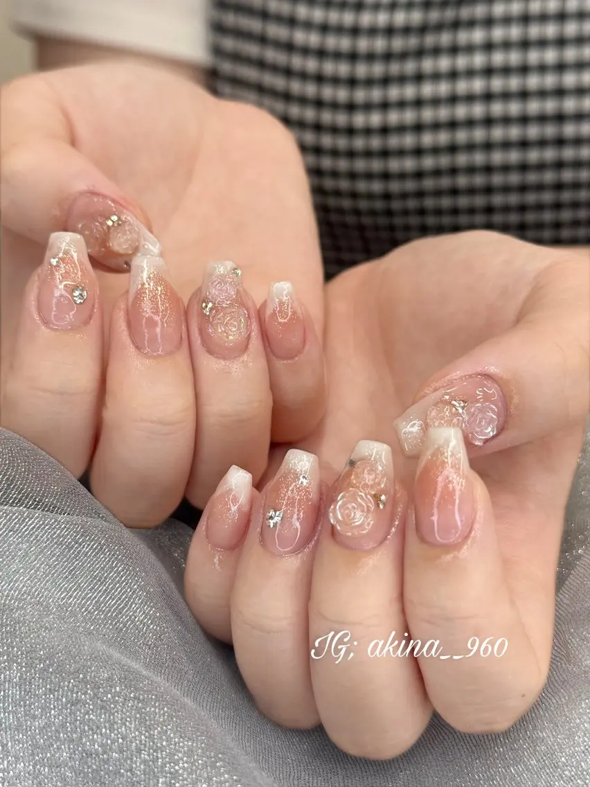 ネイル フットネイル 氷ネイル・うるうるネイル マットネイル ニュアンスネイル リボン ハンドネイル Akina Nailのネイルデザイン