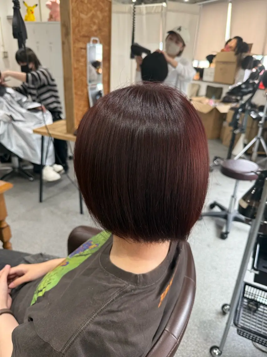 カラー 根本 那菜果のヘアスタイル