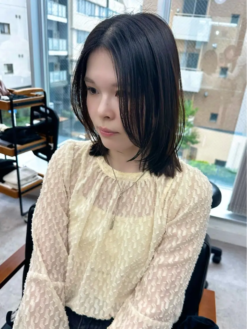ミディアム カラー パーマ ヘアアレンジ メンズ キッズ レイヤーカット／ 巻ける縮毛矯正のヘアスタイル