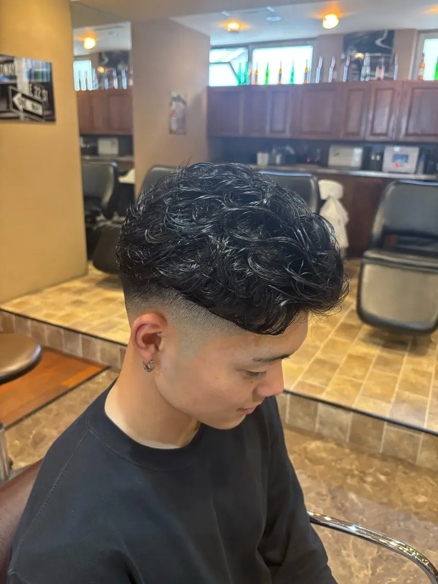 ショート パーマ メンズ オールバック メンズパーマ 💈LGC💈 SANAのヘアスタイル