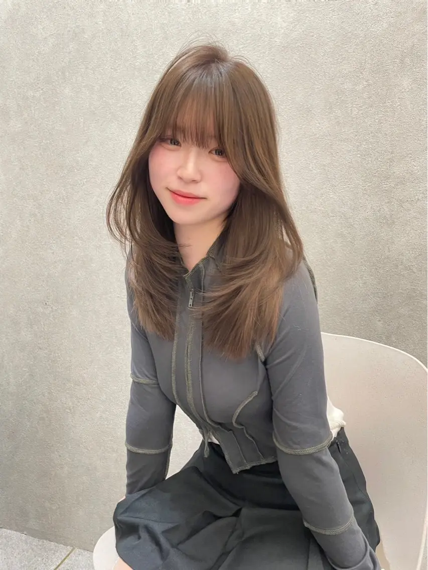 カラー ベージュカラー ブリーチ 透明感カラー ヘアカラー トリートメント ユナ hearts.店長のヘアスタイル