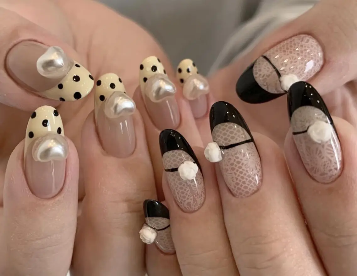 ネイル ハンドネイル 🎀 Ayaka_nailのネイルデザイン