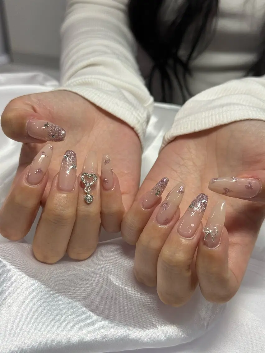 ネイル ハート ハンドネイル WOLTOKYO渋谷 yunaのネイルデザイン