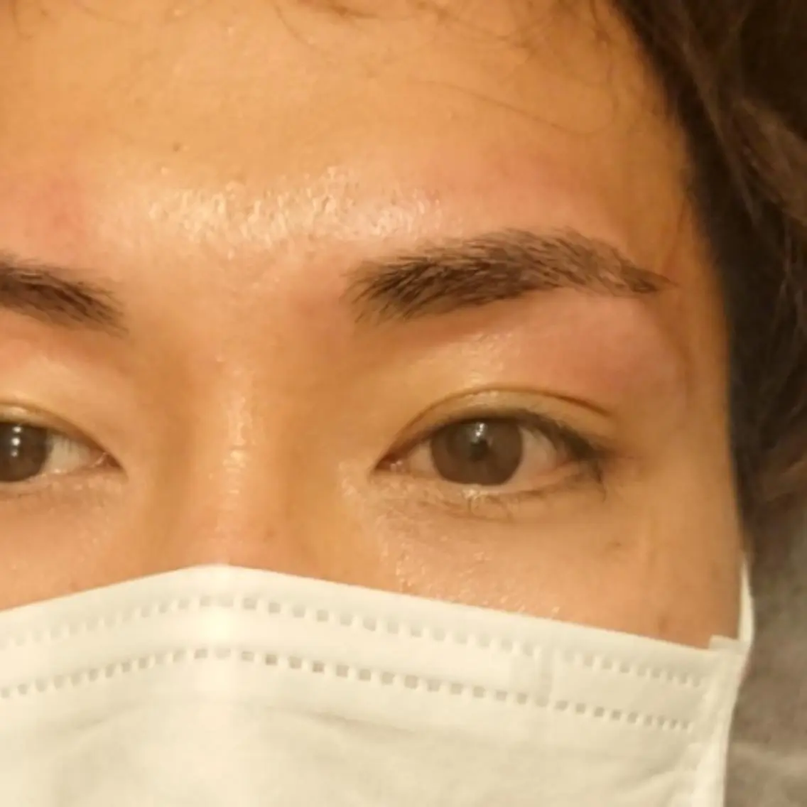 【メンズ限定】眉ワックス脱毛の写真