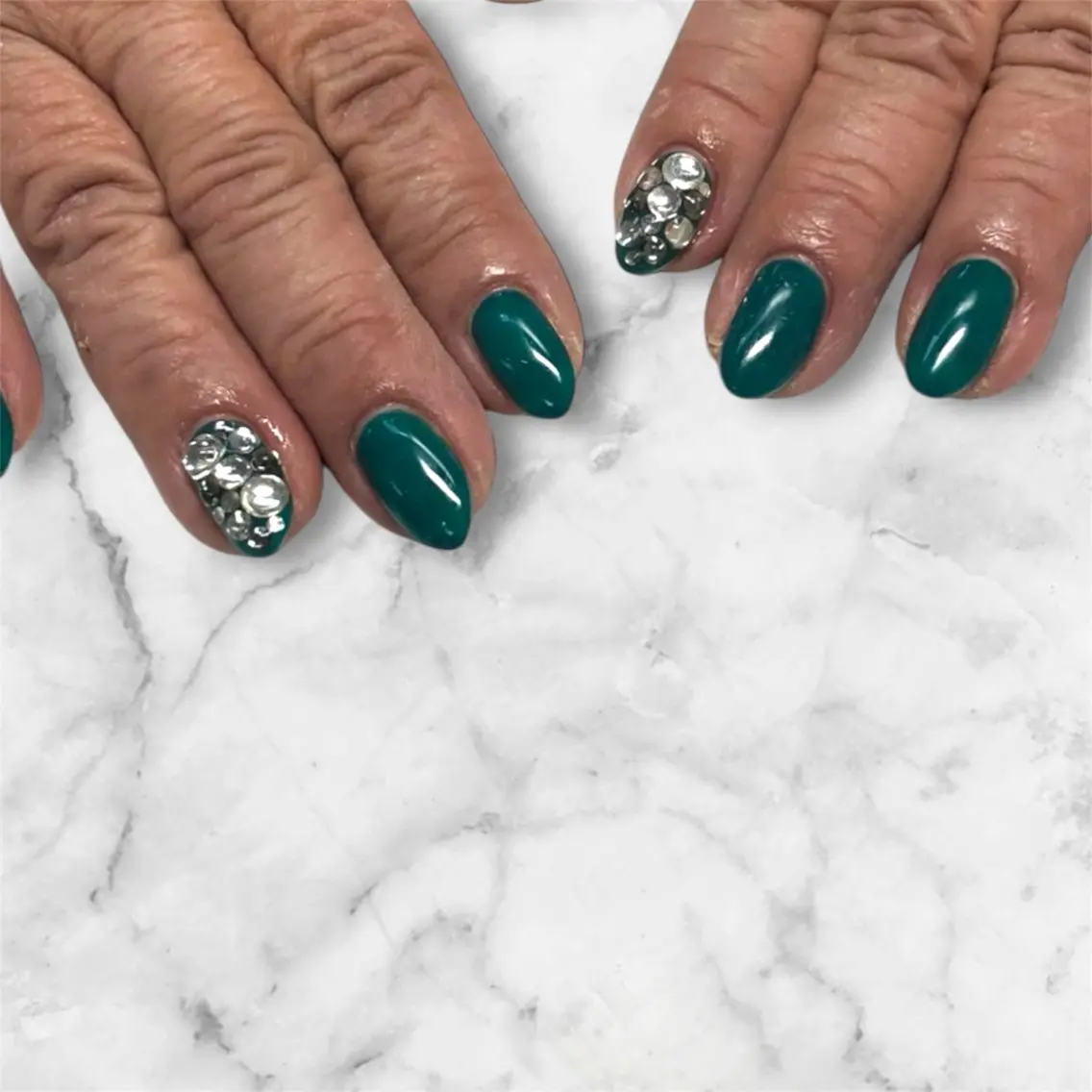 ネイル アートネイル キラキラネイル ハンドネイル i'm nailのネイルデザイン