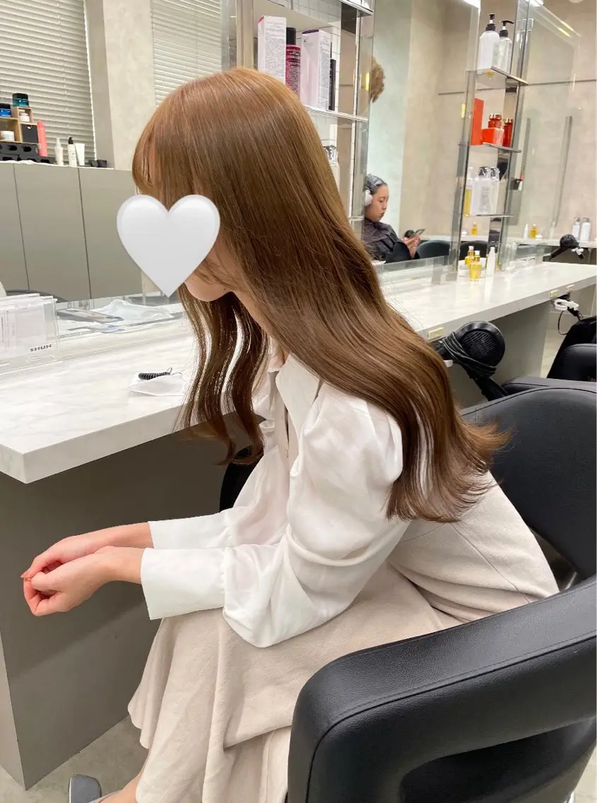 ロング 🤍透明感カラー/ 韓国レイヤー🤍のヘアスタイル