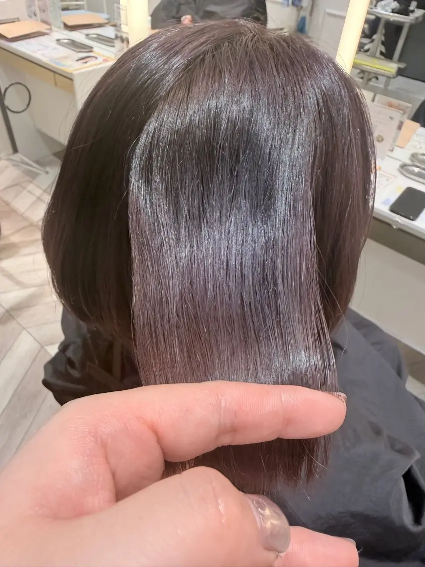ミディアム 透明感カラー🫧 幕内梨乃亜のヘアスタイル