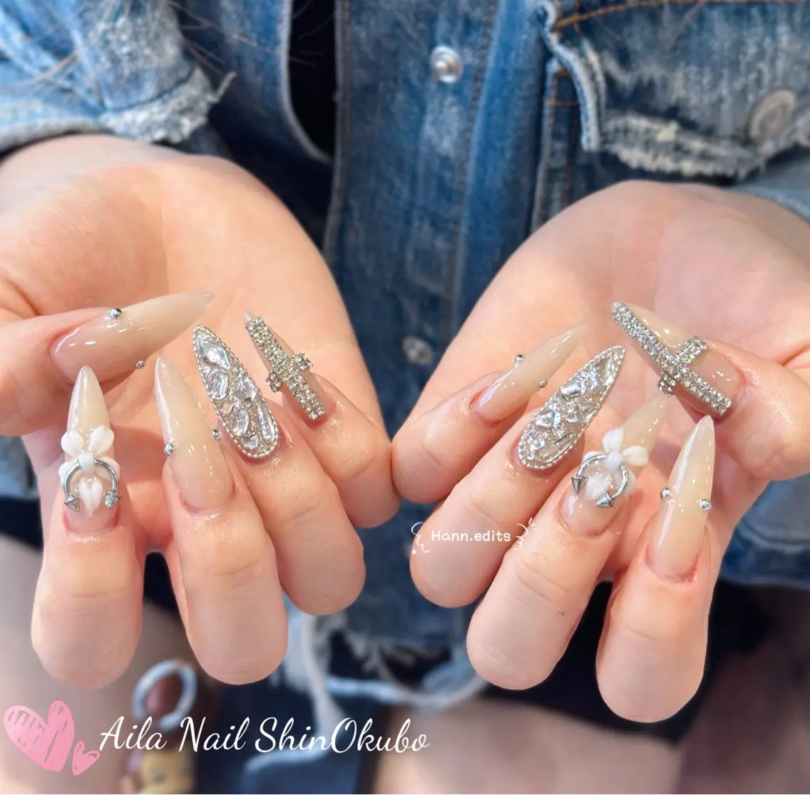 ミディアム 韓国風ヘア ハンドネイル Aila Nail HanChanのネイルデザイン