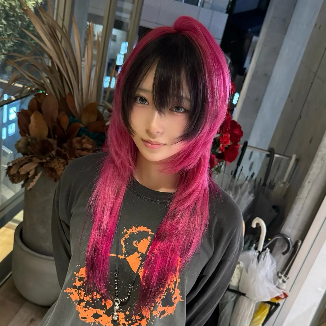ロング カラー ブリーチ デザインカラー ハイトーンカラー ハッシュカット ウルフカット ヘアカラー ウルフカット/アニメ デザインカラー/僚汰のヘアスタイル
