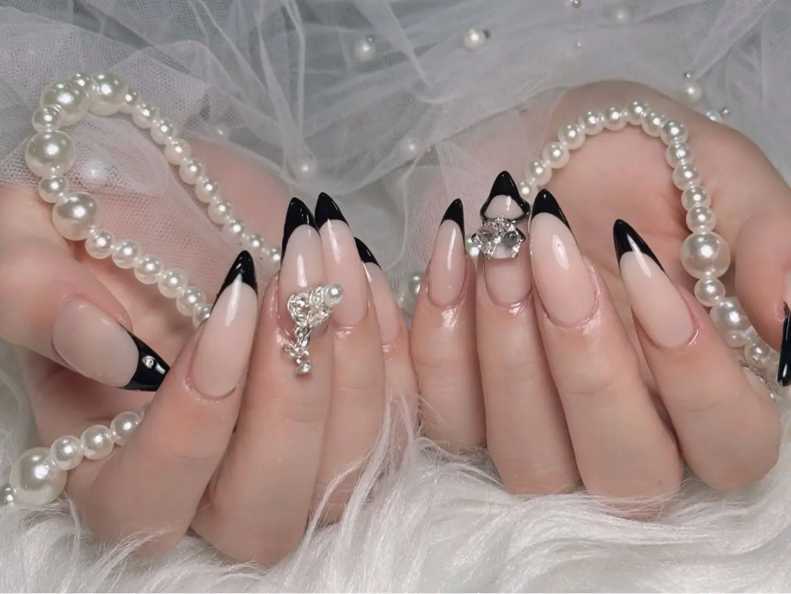 ネイル NEM nailstudioのネイルデザイン